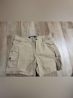 Mountain Khakis Women’s Tan Shorts Size 6x5 Classic Fit Hiking Outdoor Cargo